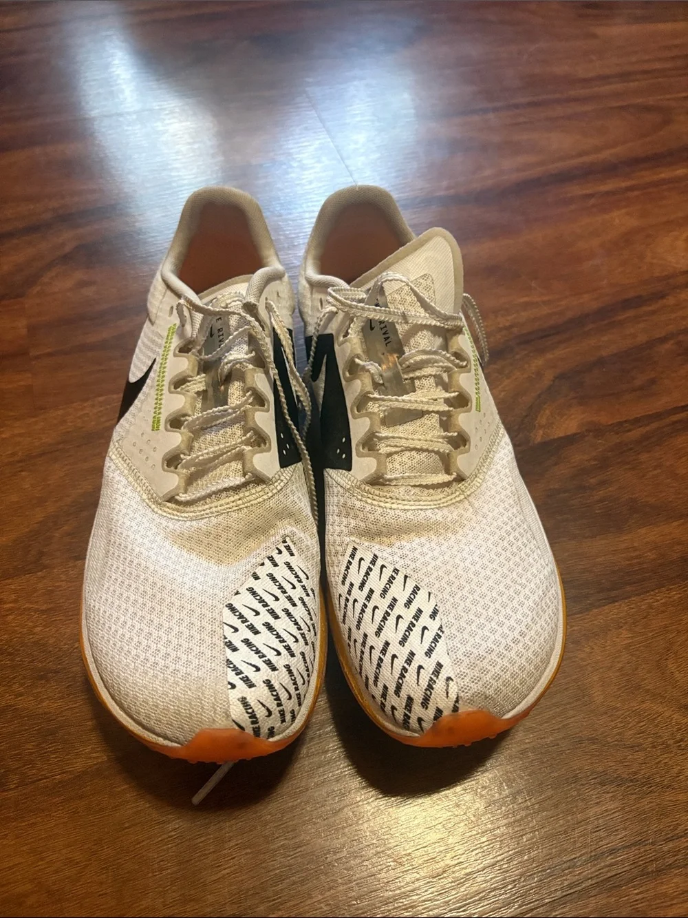 Nike Men’s Rival XC 6 Lightweight Running spikes- White/Black/orange